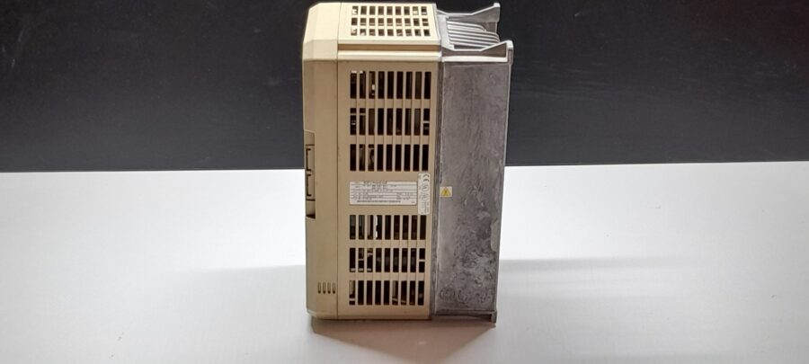 Omron 3G3FV-A4040-CUE - Imagen 2