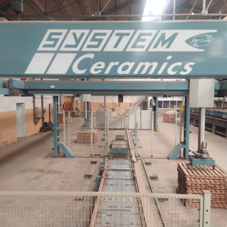 3e2b24_0d02ef09fd2941e48a7ba2f7e78e91aemv2