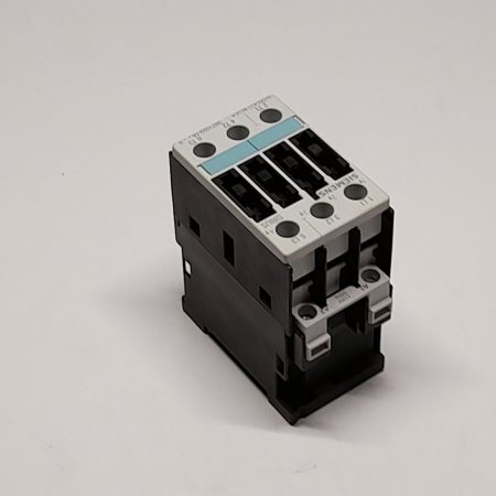 3e2b24_24bf8d1910a14dc183c1719027c86b79mv2