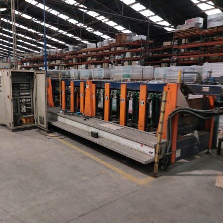 3e2b24_90612eb5ffab4ddbbf006819c3ce2190mv2